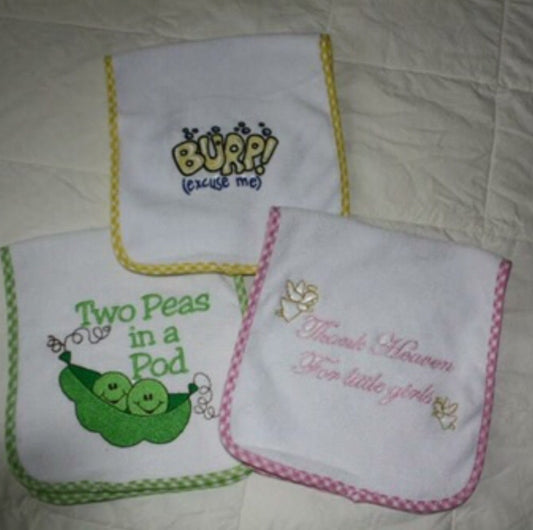 Embroidered Burp Cloth Set